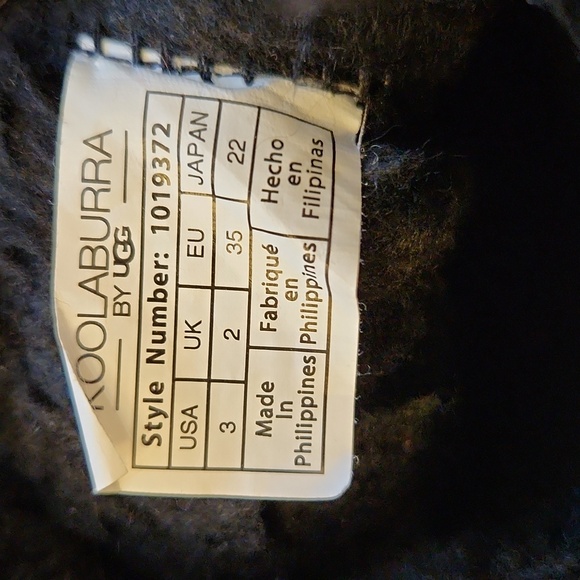 Koolaburra by Ugg black boots with bow kids size 3 - Picture 5 of 5